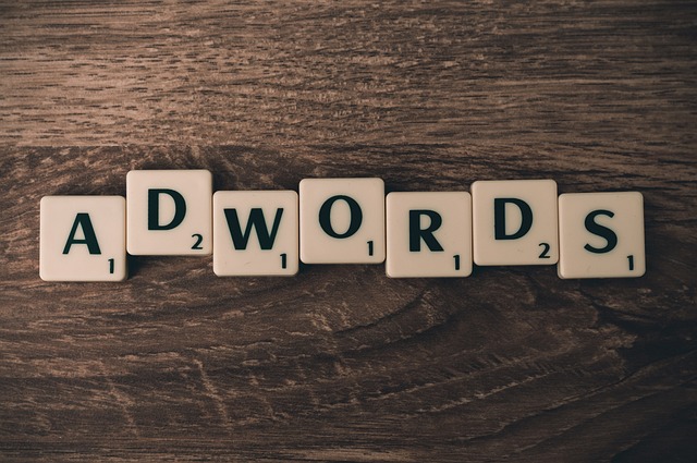 Begrip van de kosten van Google Ads: Hoe beïnvloeden budget en strategie je uitgaven?